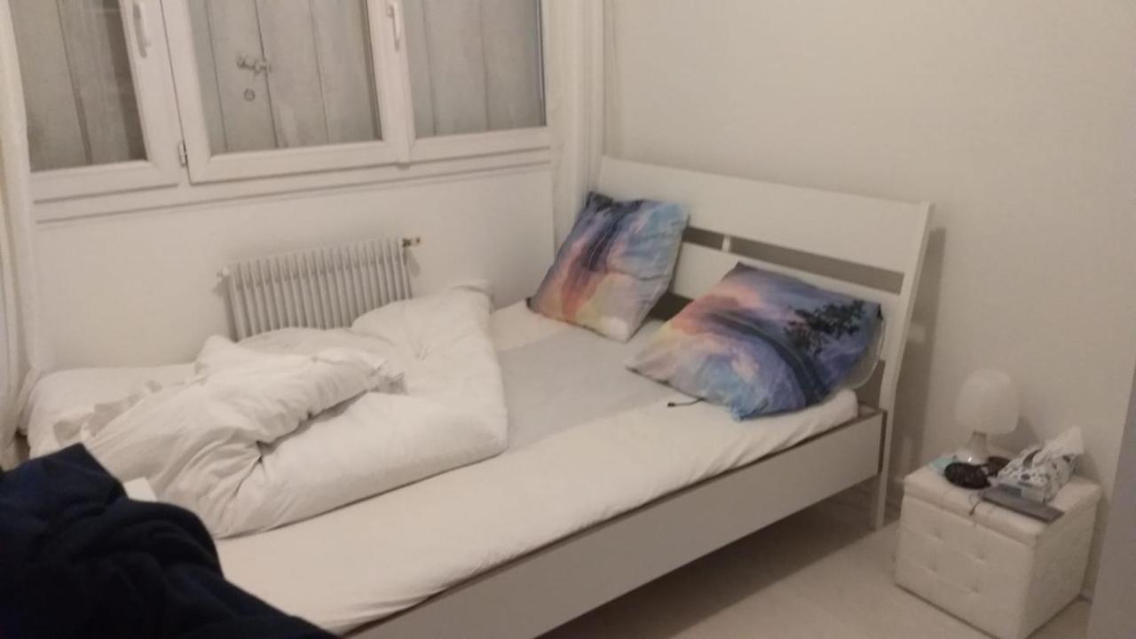 Chez L Habitants Aubervilliers Bagian luar foto